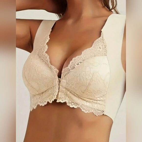 Cream Seamless Back Front Snap Bra (L) - Picture 1 of 6